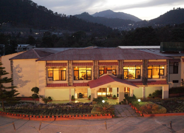 Hotel Country Inn Bhimtal